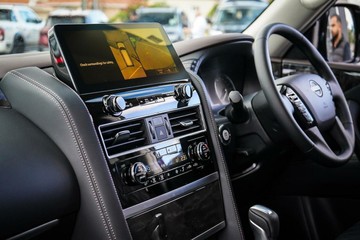 https://vehicle-cdn.autoleague.cloud/30739_3000762_24.jpg