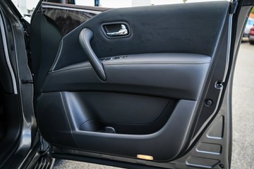 https://vehicle-cdn.autoleague.cloud/30739_3000920_6.jpg