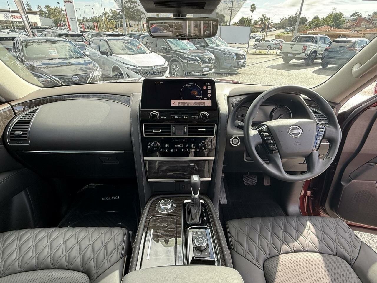 Nissan Patrol image 3