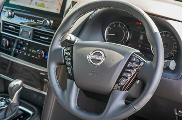 https://vehicle-cdn.autoleague.cloud/30739_3017090_20.jpg
