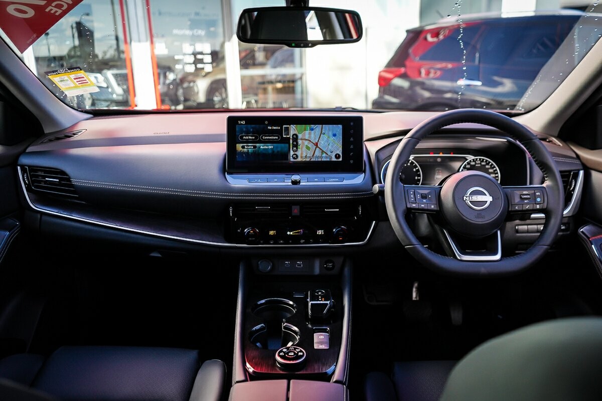 Nissan X-trail image 3