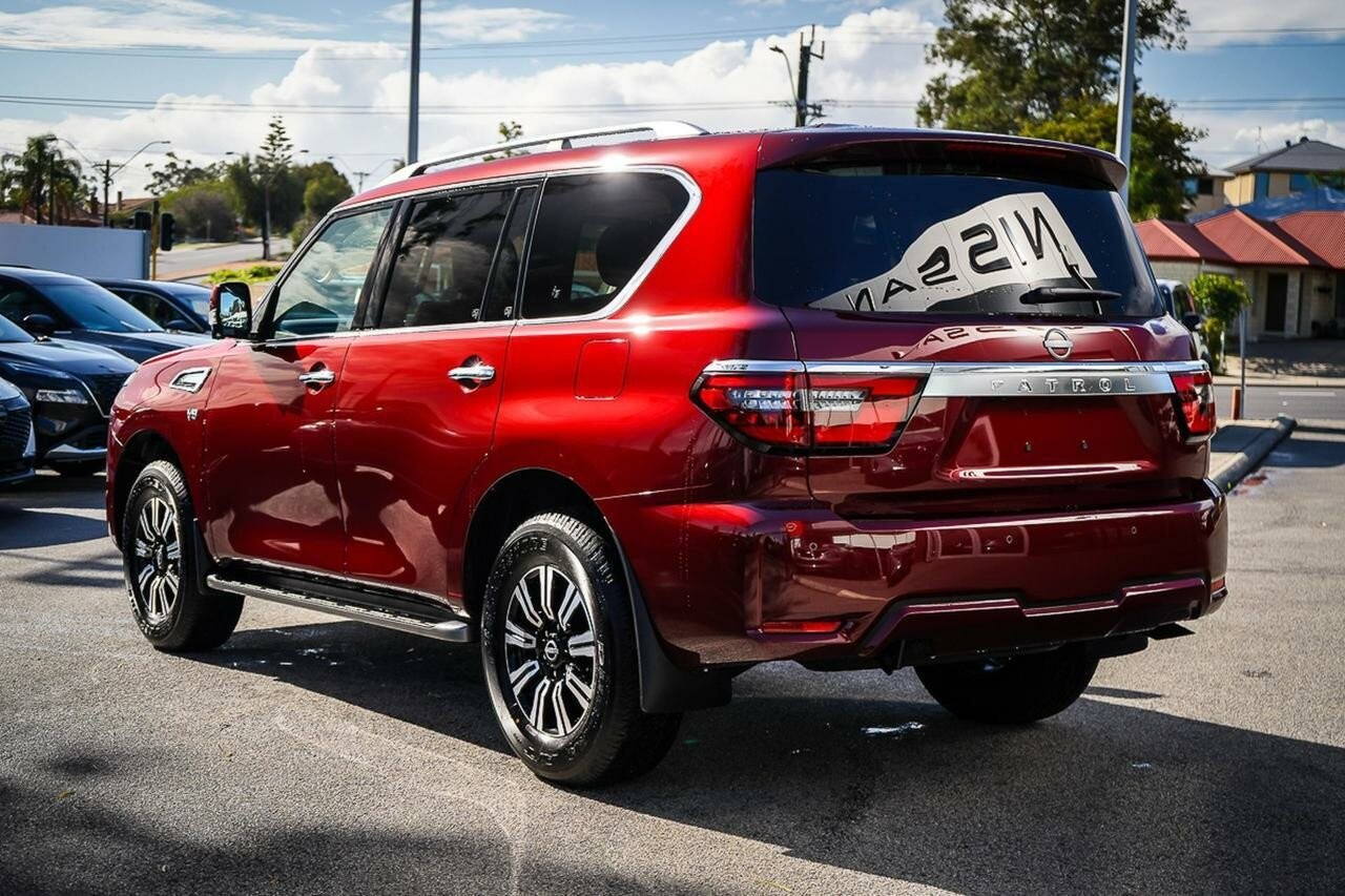 Nissan Patrol image 4