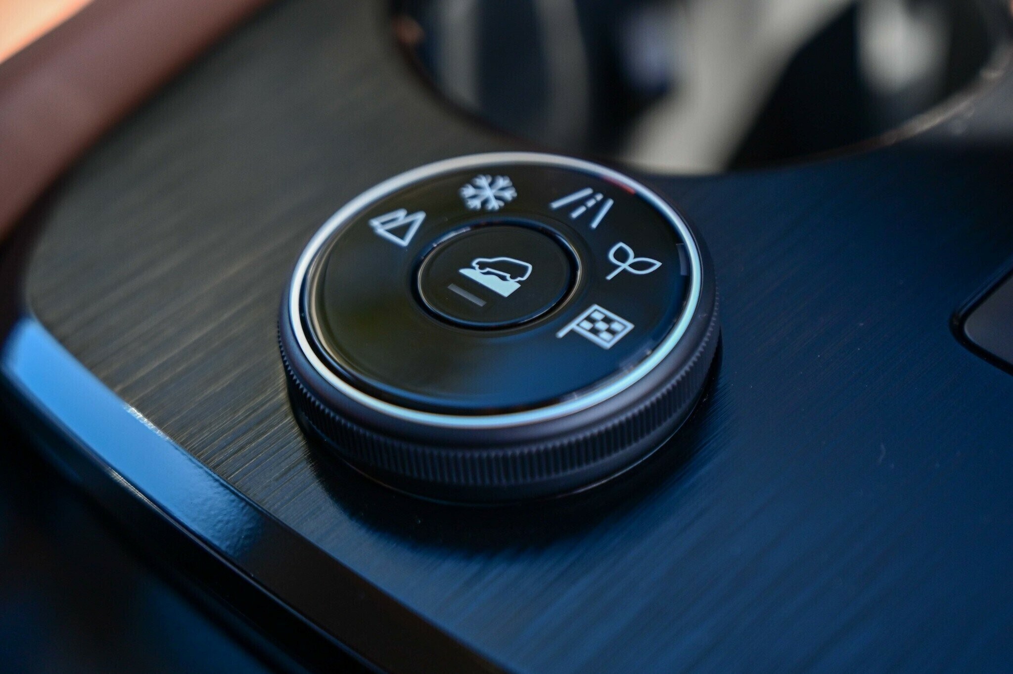 Nissan X-trail image 3