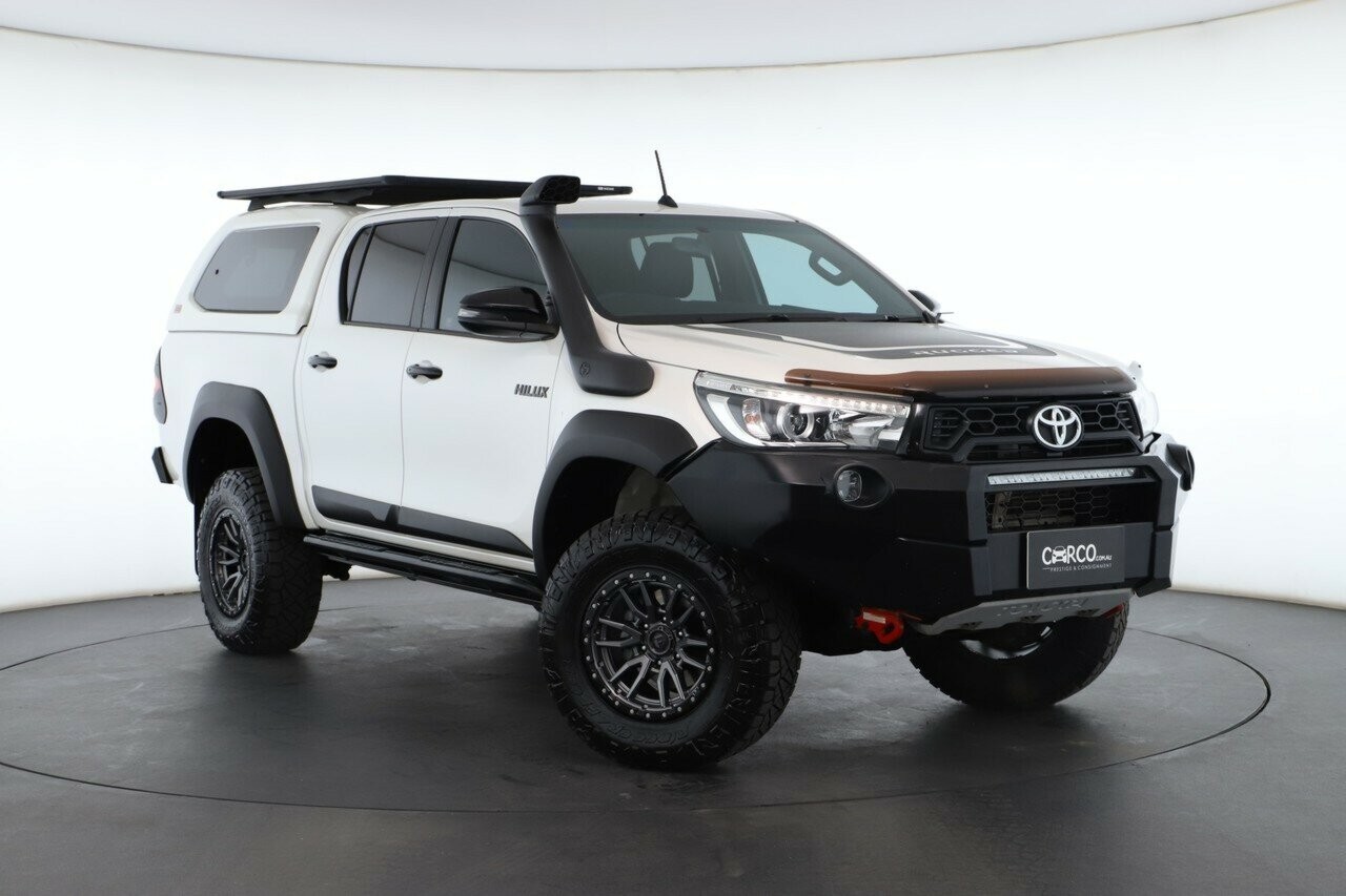 Toyota Hilux image 1