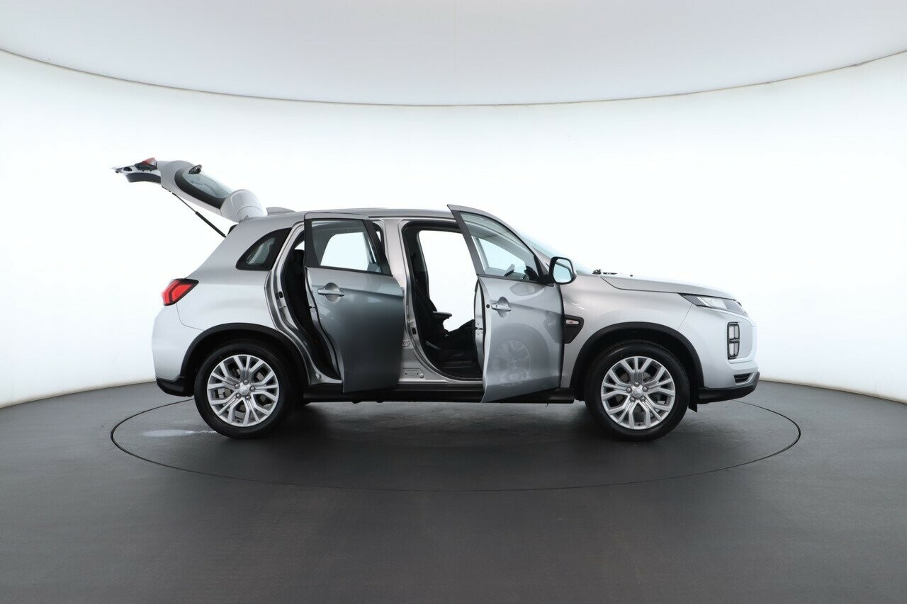 Mitsubishi Asx image 2