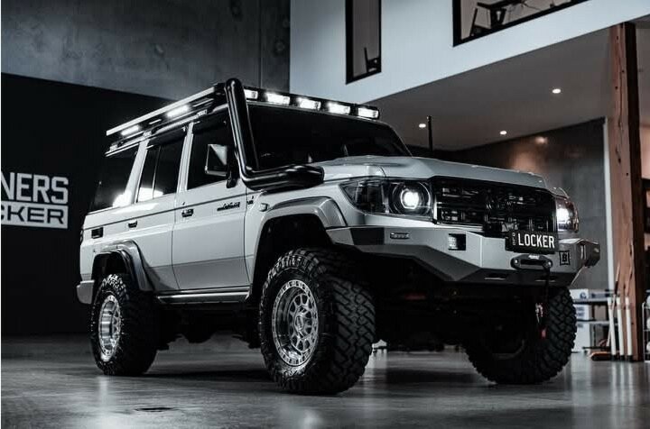 Toyota Landcruiser image 1