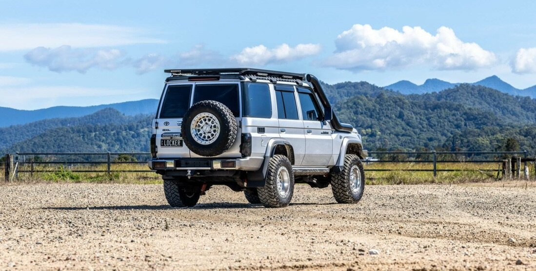Toyota Landcruiser image 3