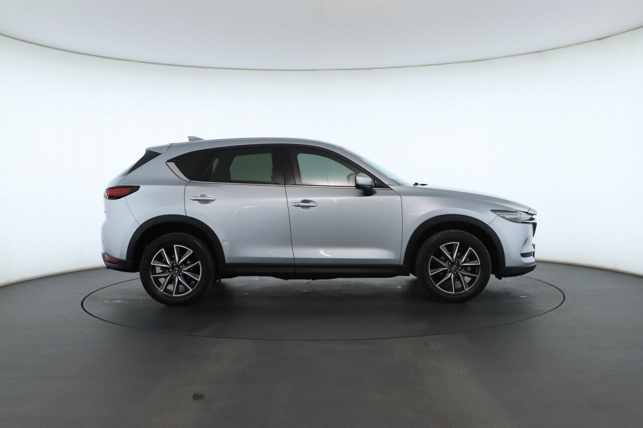 Mazda Cx-5 image 2