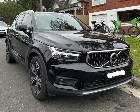 Volvo Xc40 image 1