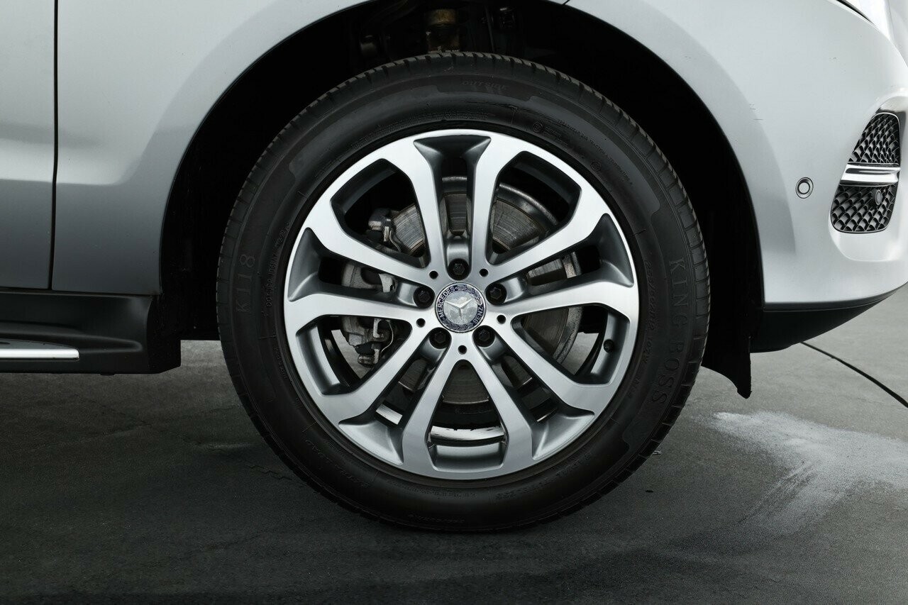Mercedes Benz Gle-class image 4
