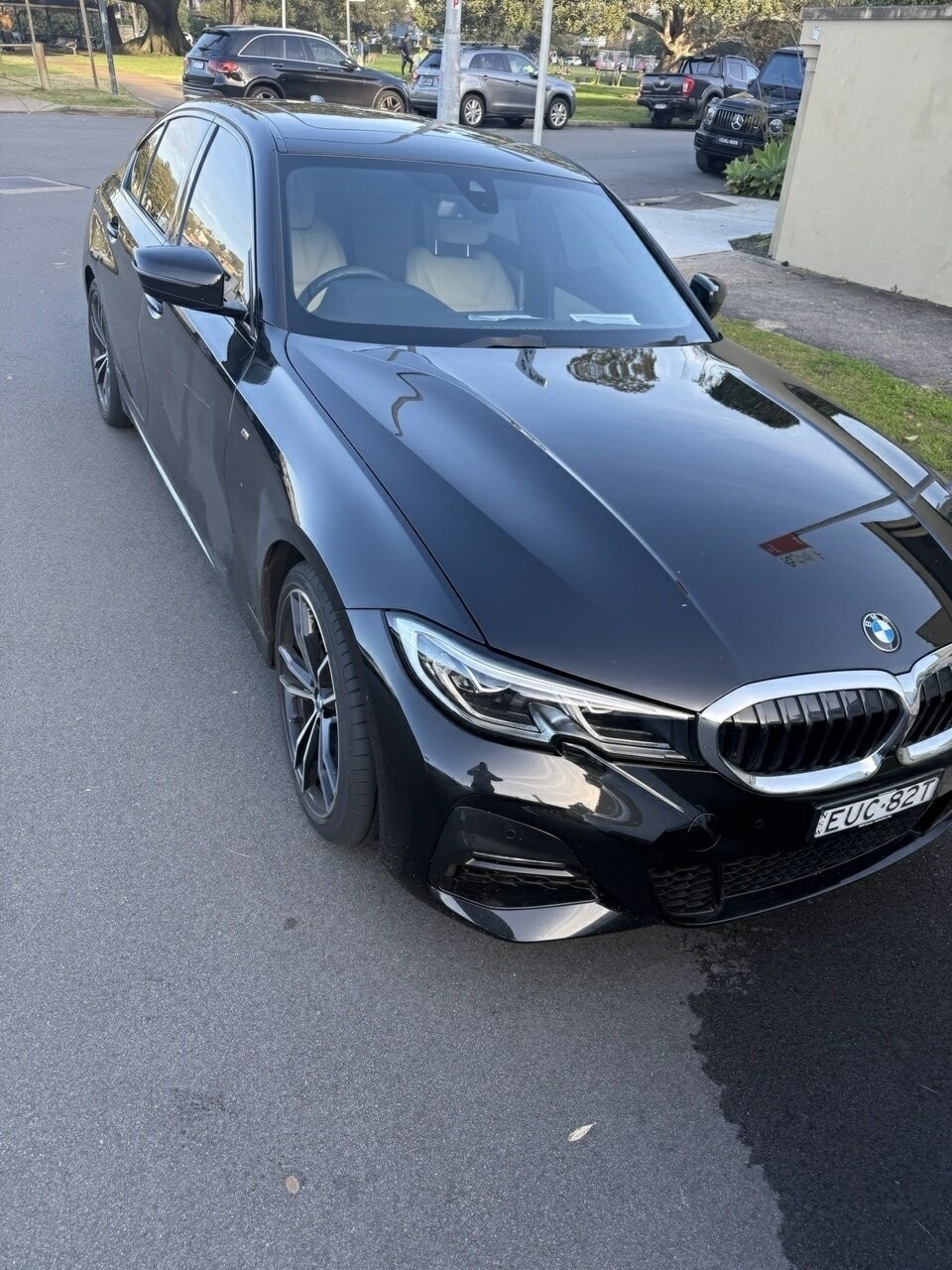 BMW 3 Series image 1