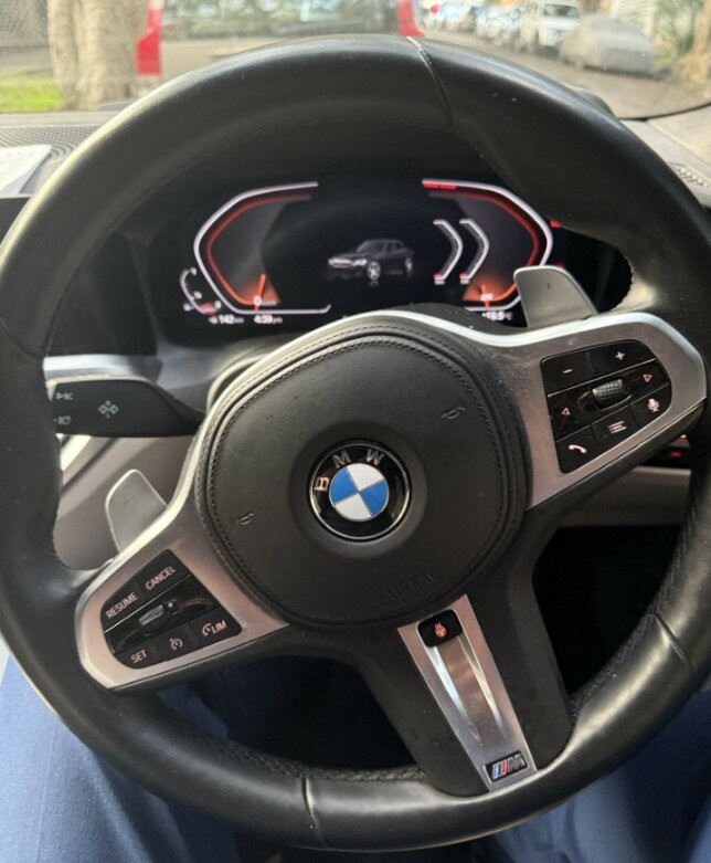 BMW 3 Series image 4