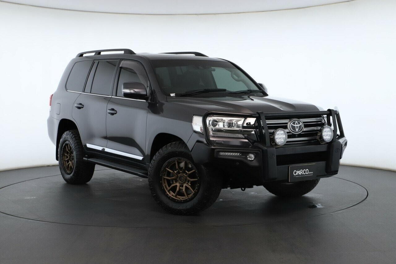 Toyota Landcruiser image 1