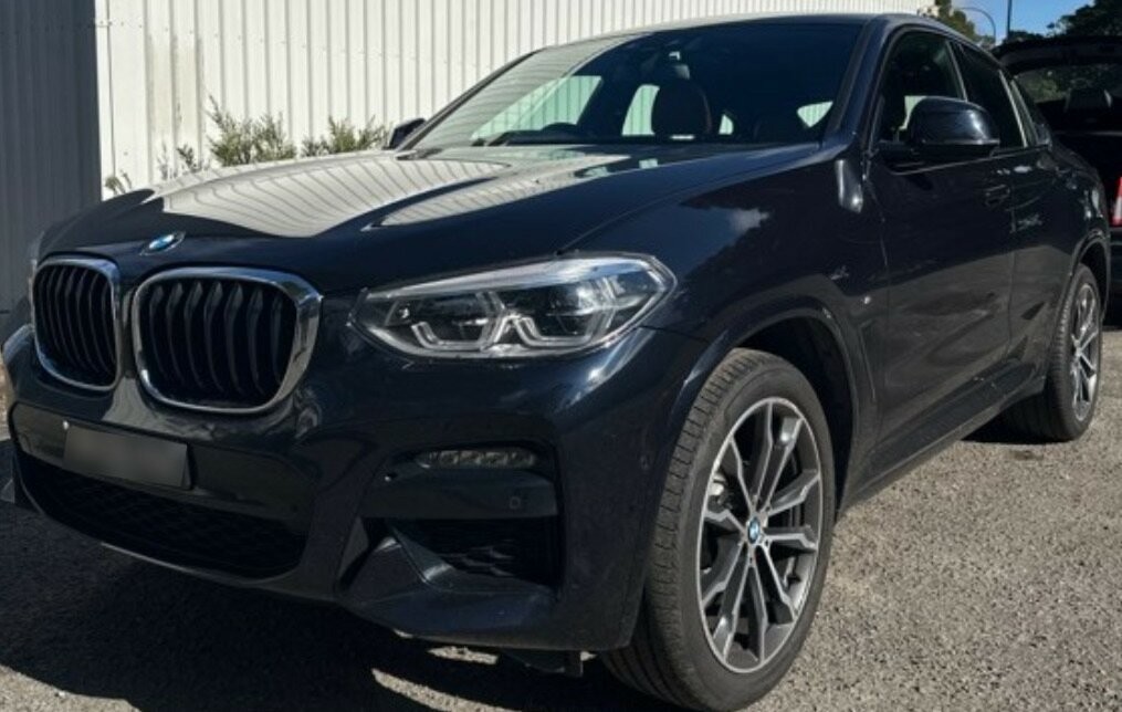 BMW X4 image 2