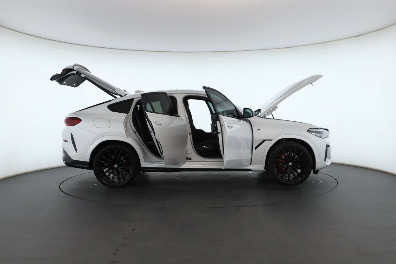 BMW X6 image 2