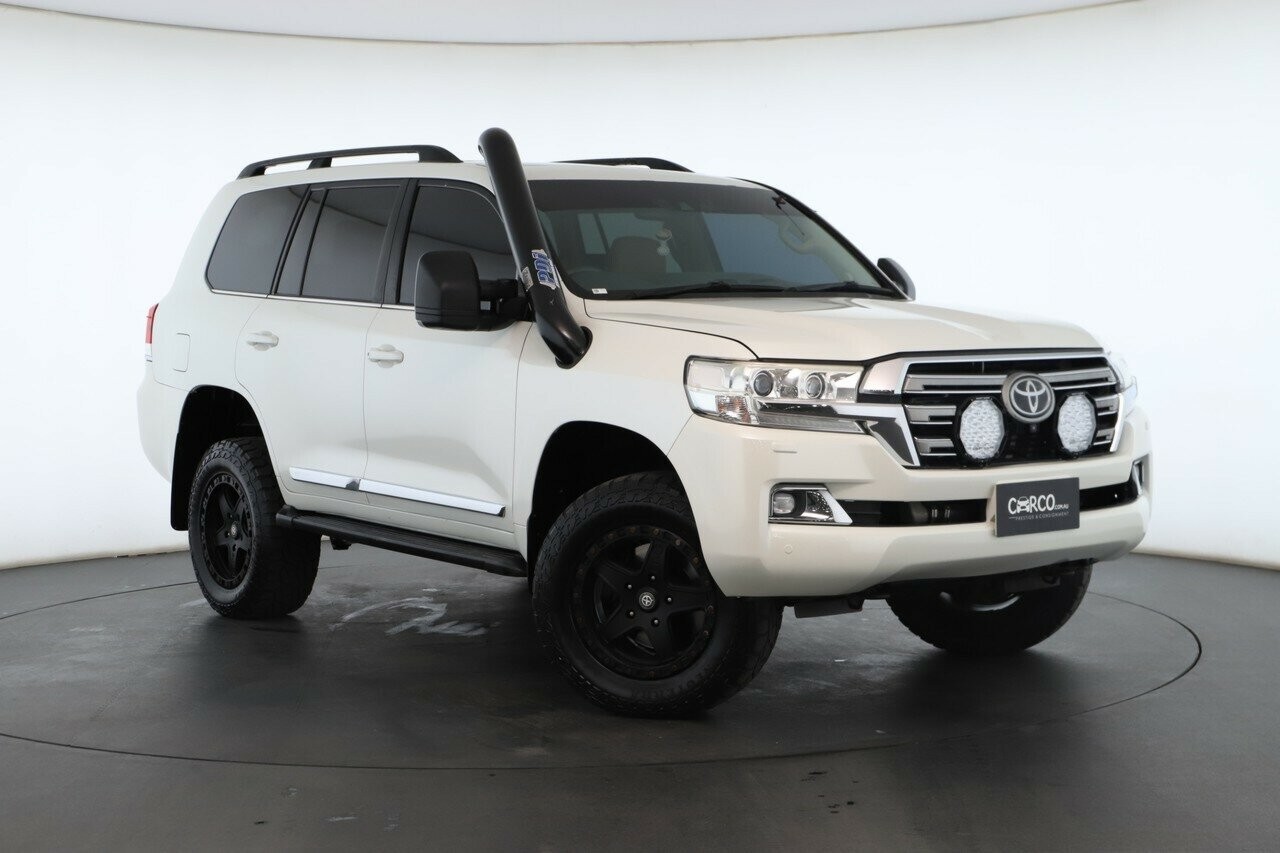 Toyota Landcruiser image 1