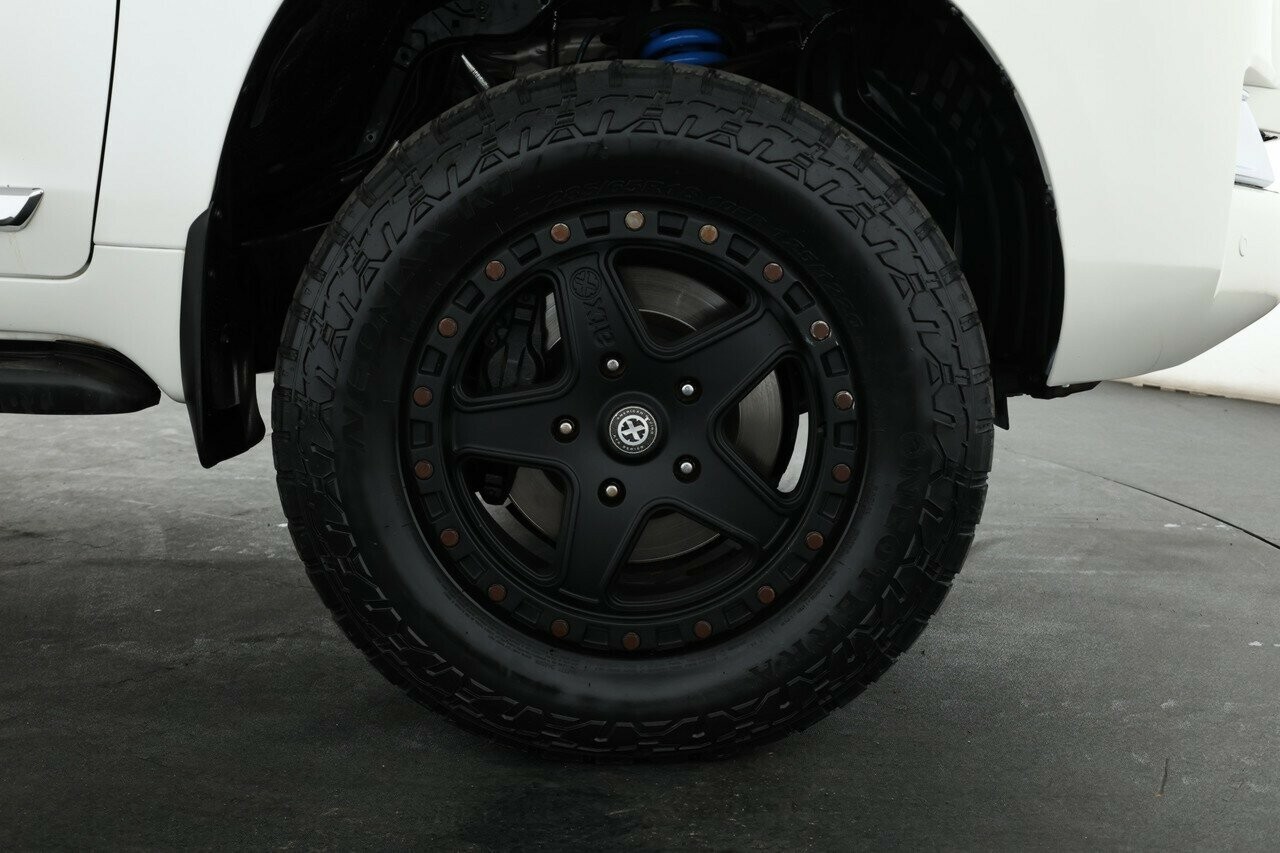 Toyota Landcruiser image 4