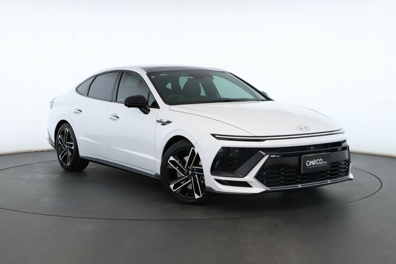 Hyundai Sonata image 1