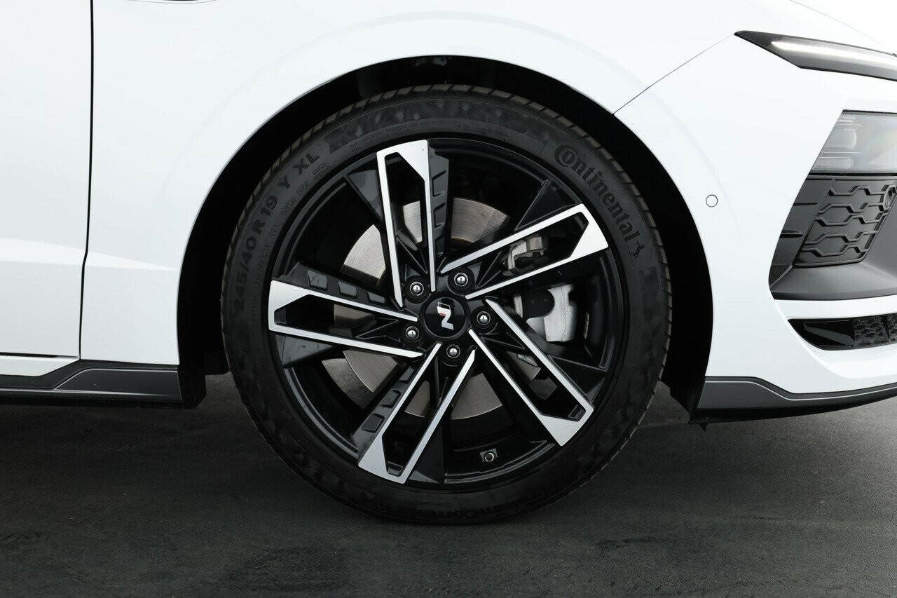 Hyundai Sonata image 4