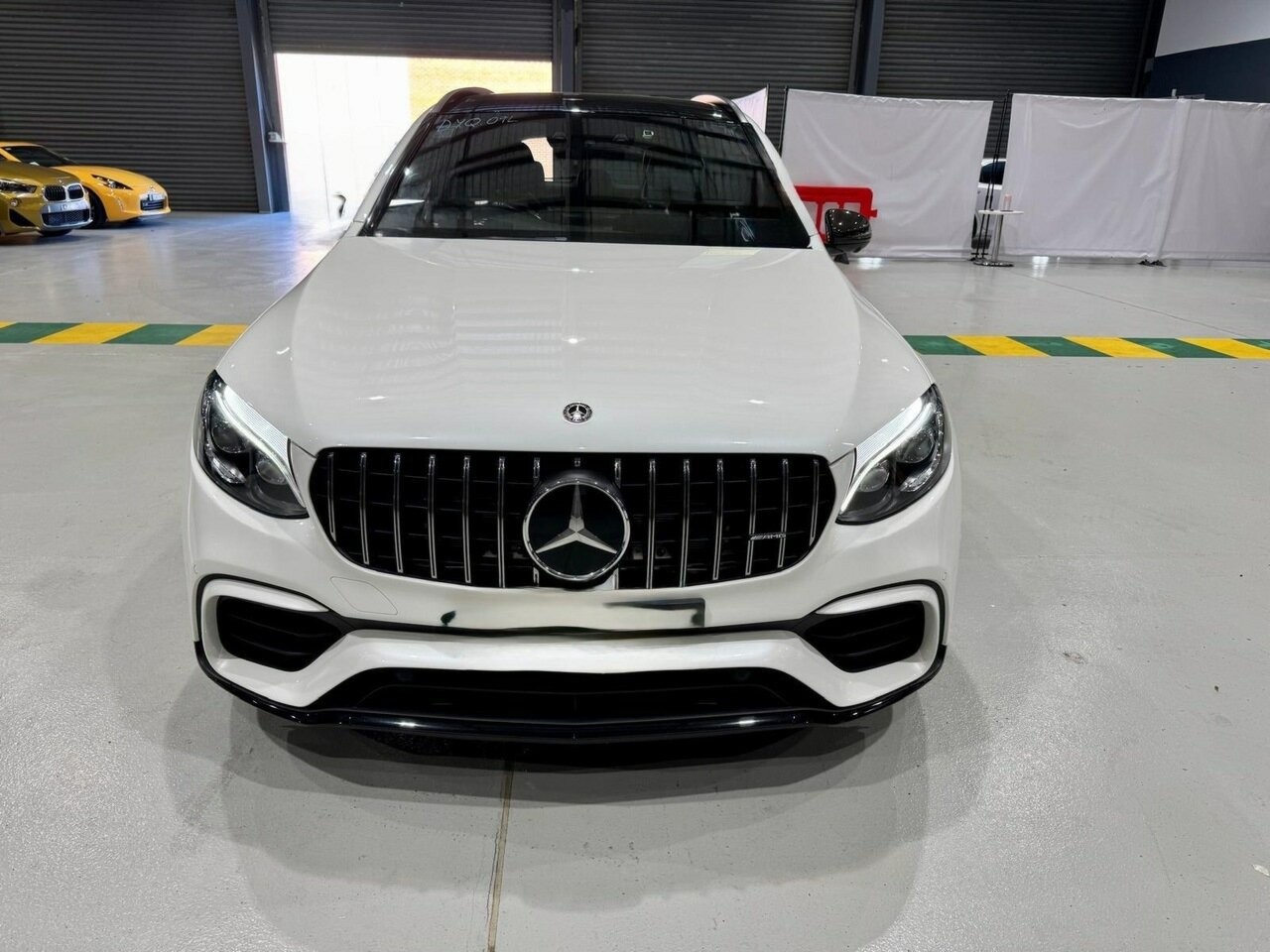 Mercedes Benz Glc-class image 2