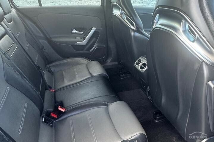 Mercedes Benz A-class image 4