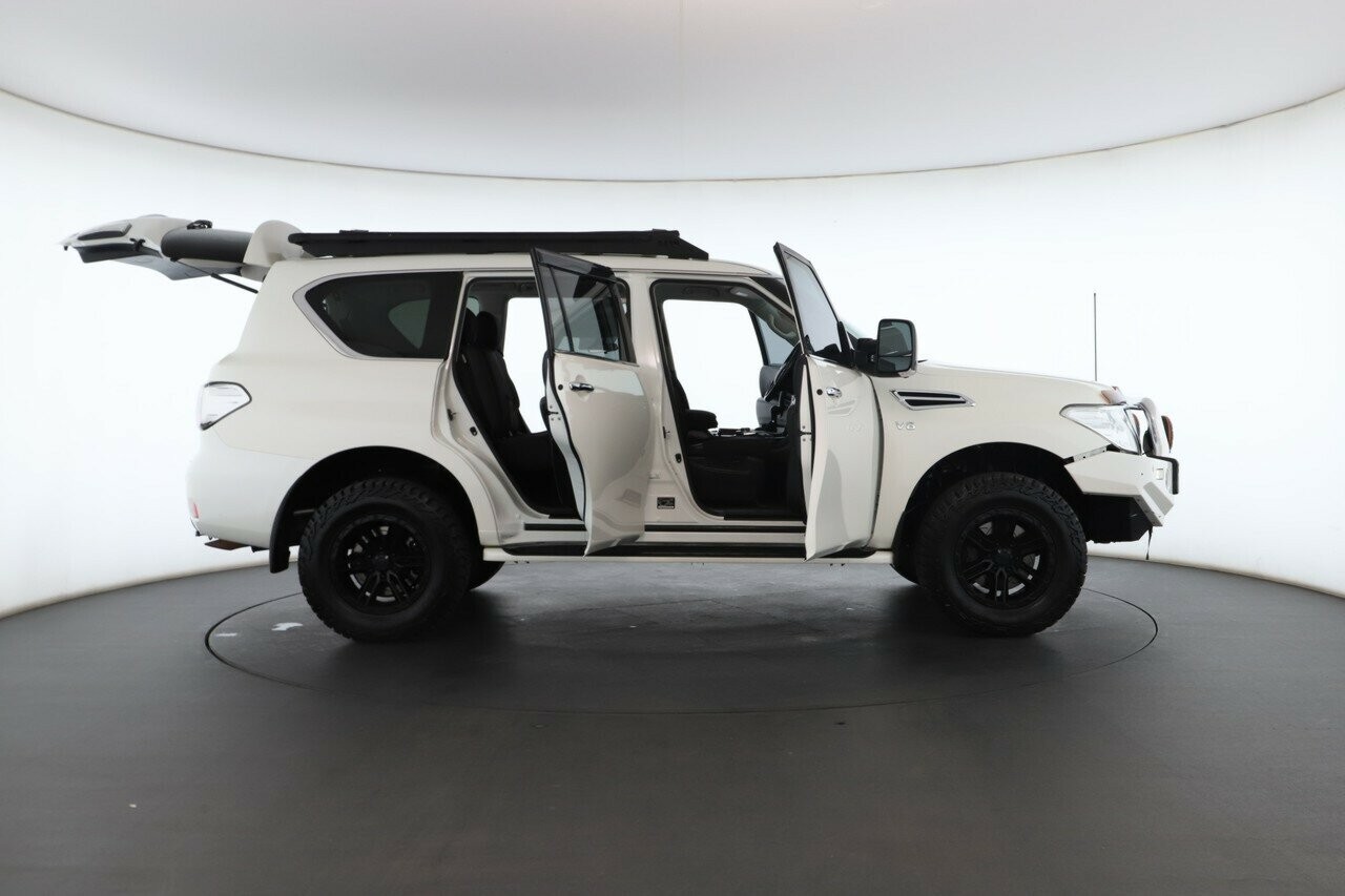 Nissan Patrol image 2