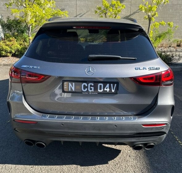 Mercedes Benz Gla-class image 4