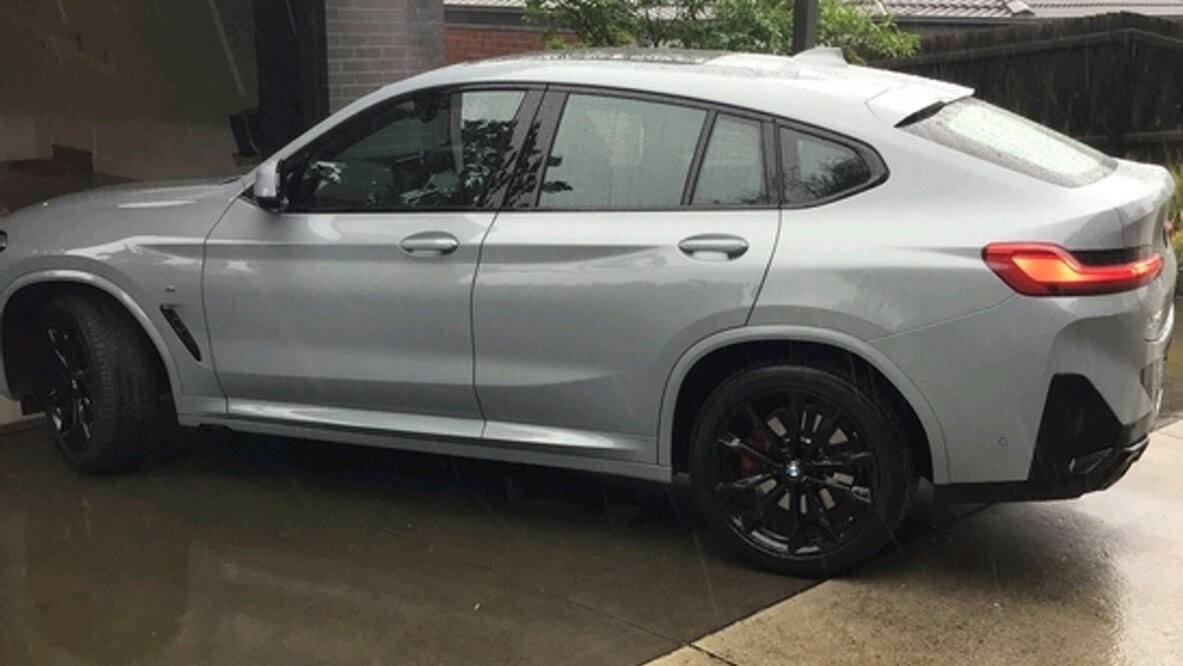 BMW X4 image 2