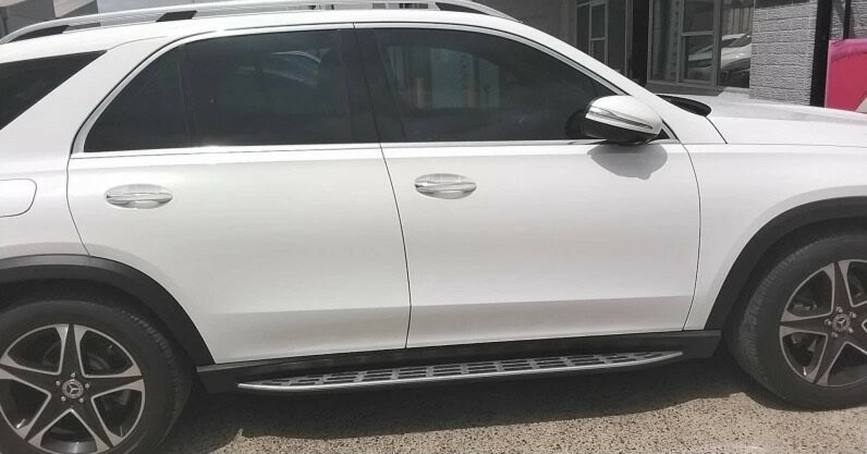 Mercedes Benz Gle-class image 2