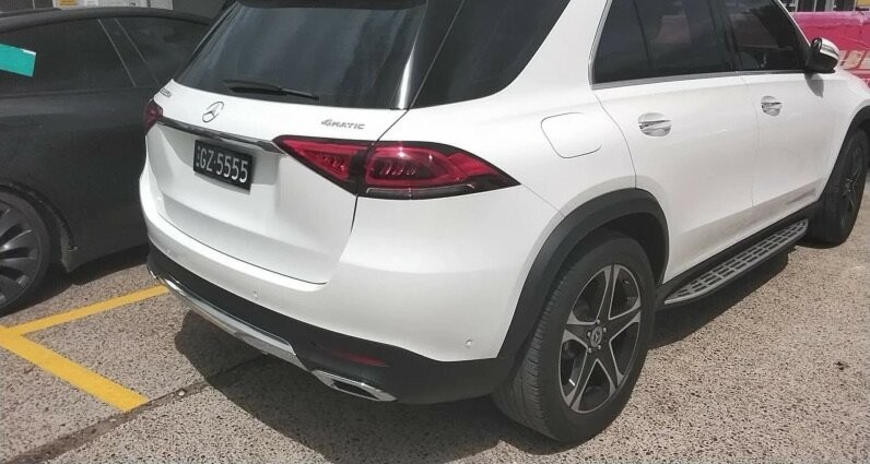 Mercedes Benz Gle-class image 3