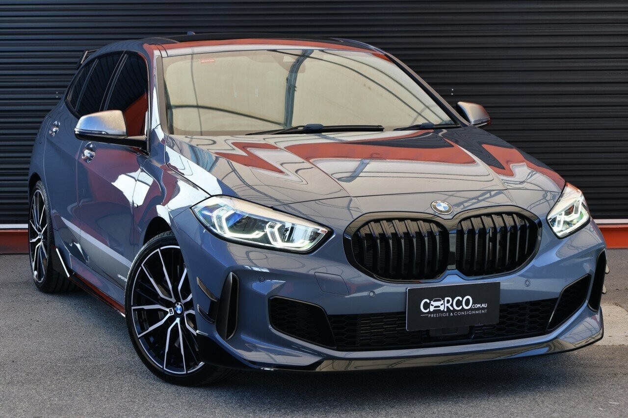 BMW 1 Series image 1