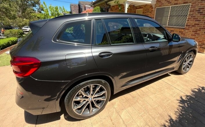 BMW X3 image 2