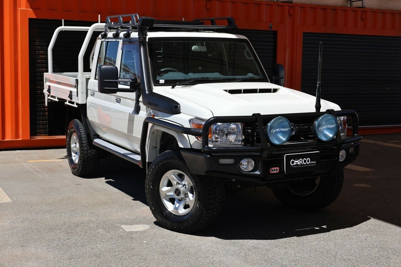 Toyota Landcruiser image 1