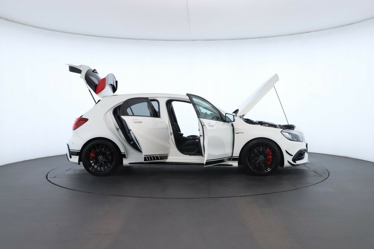 Mercedes Benz A-class image 2