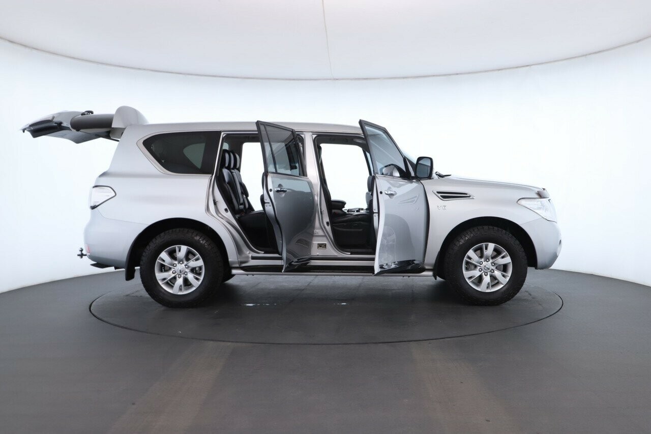 Nissan Patrol image 2