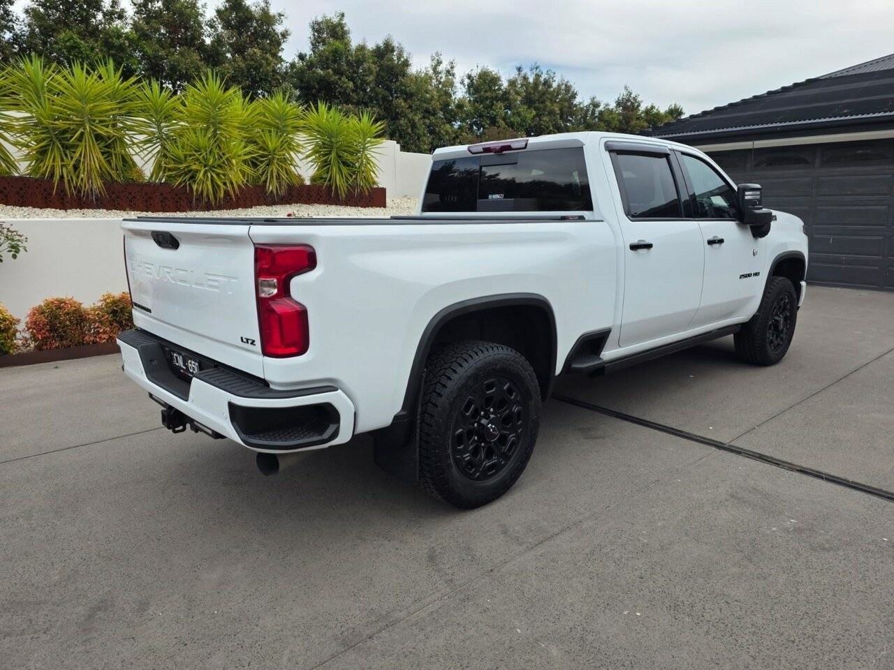 Chevrolet Silverado Hd image 4