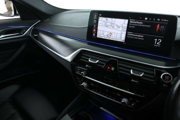 https://vehicle-cdn.autoleague.cloud/31025_61036216_23.jpg