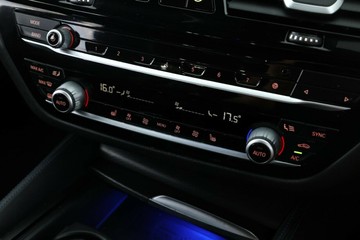 https://vehicle-cdn.autoleague.cloud/31025_61036216_27.jpg