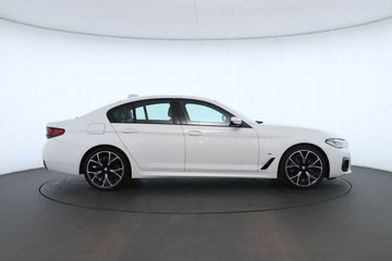 https://vehicle-cdn.autoleague.cloud/31025_61036216_3.jpg