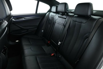 https://vehicle-cdn.autoleague.cloud/31025_61036216_33.jpg