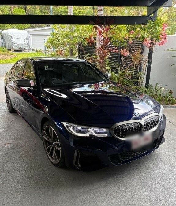 BMW 3 Series image 1