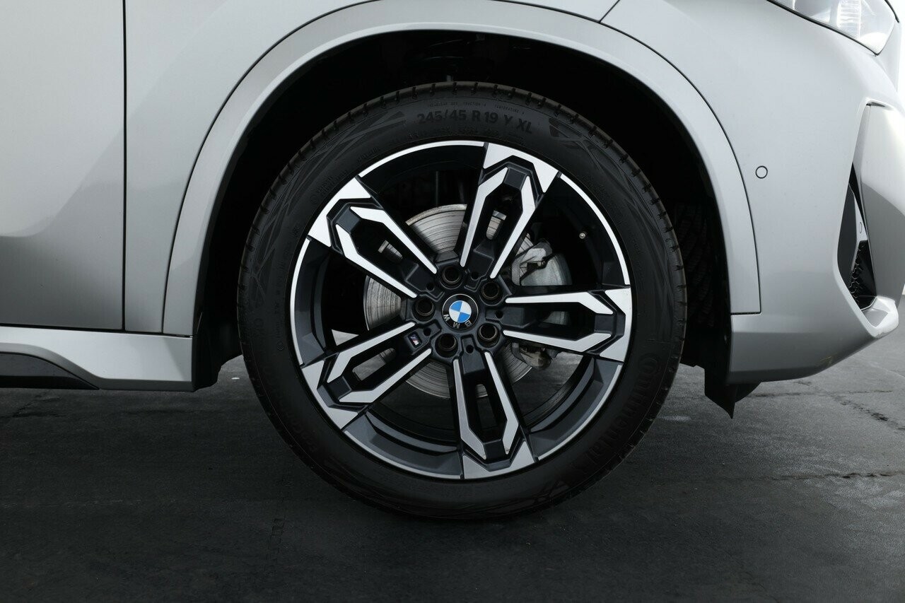BMW X1 image 3