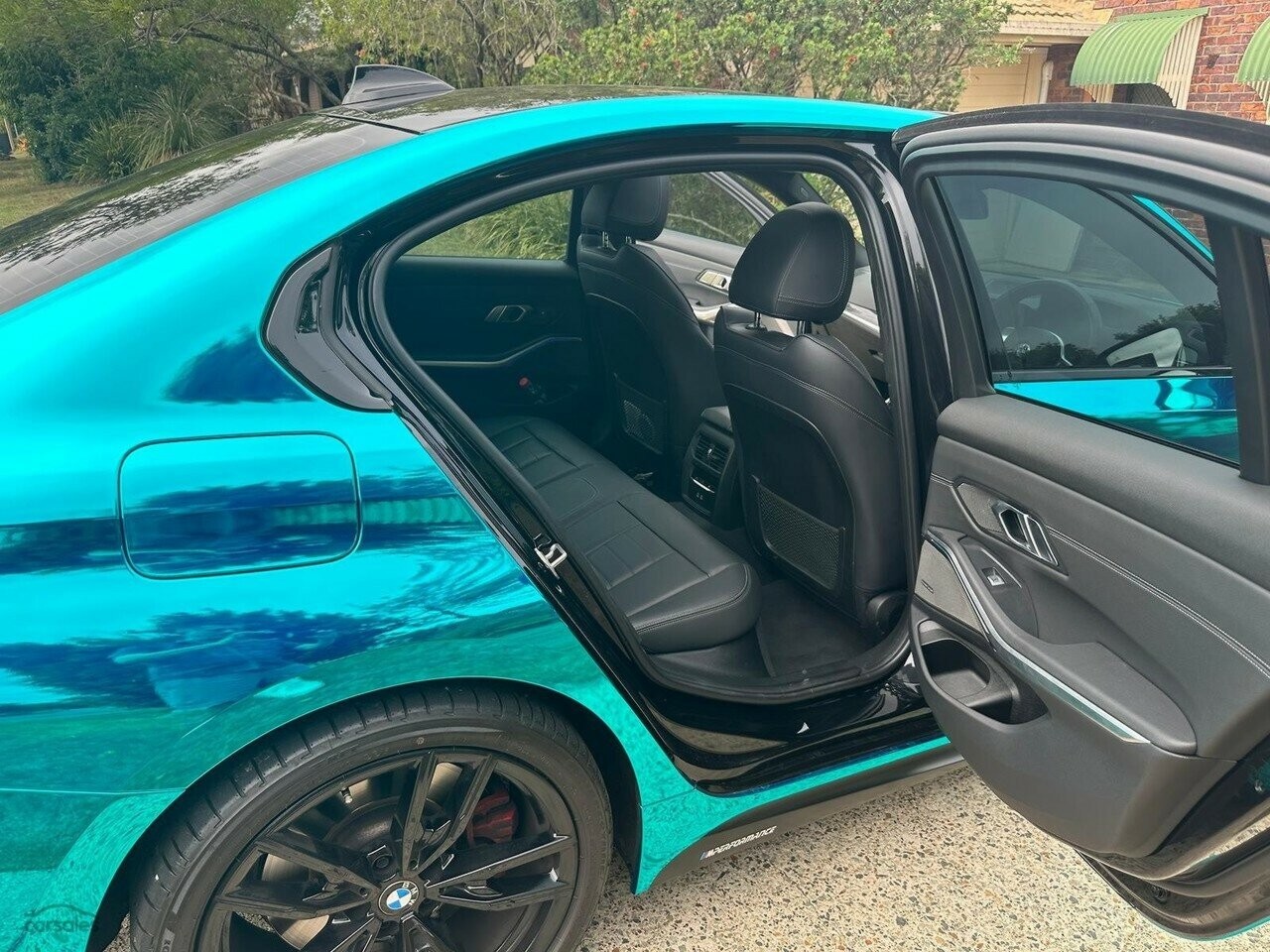 BMW 3 Series image 4