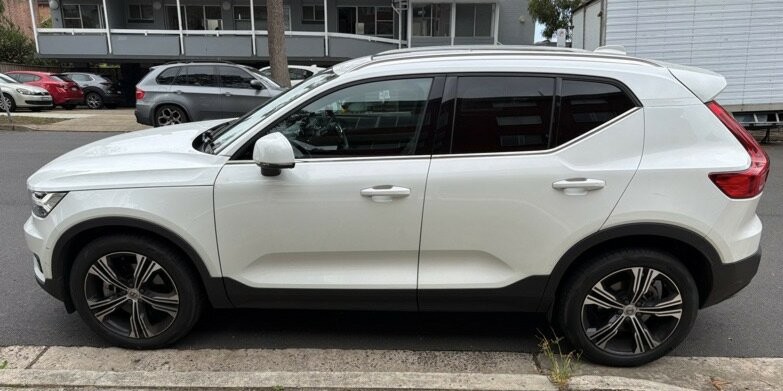 Volvo Xc40 image 4