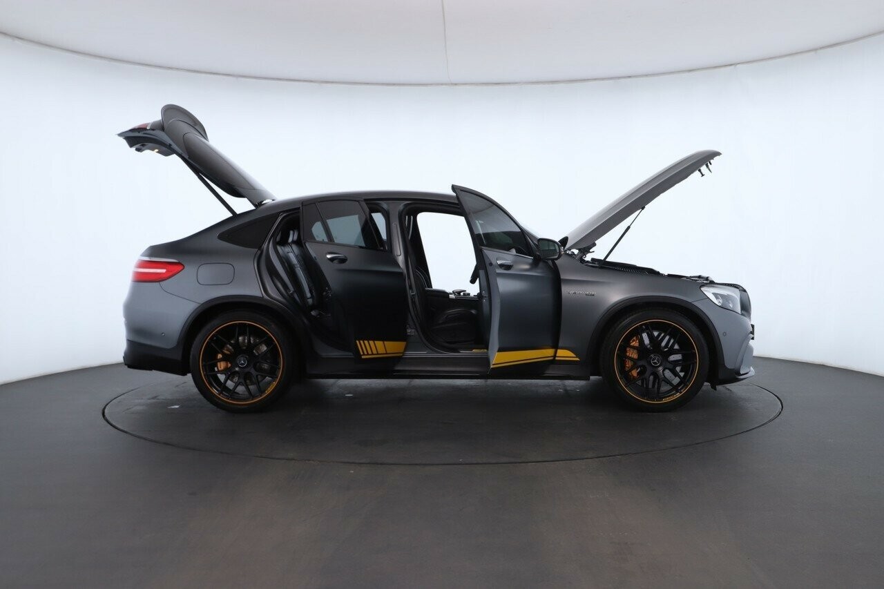 Mercedes Benz Glc-class image 2