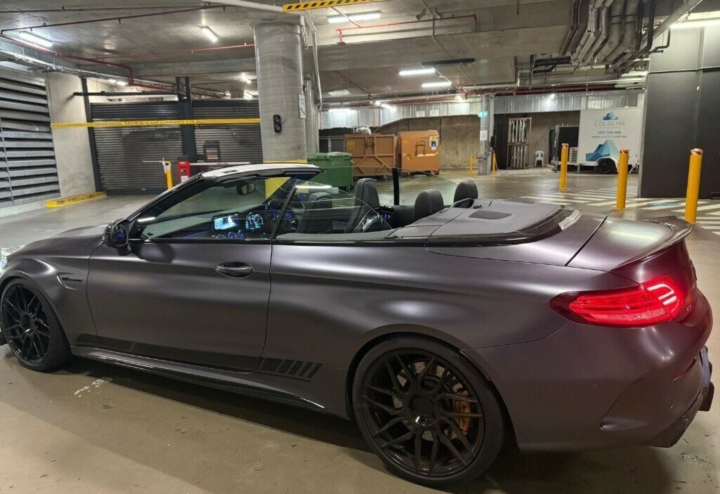 Mercedes Benz C-class image 3