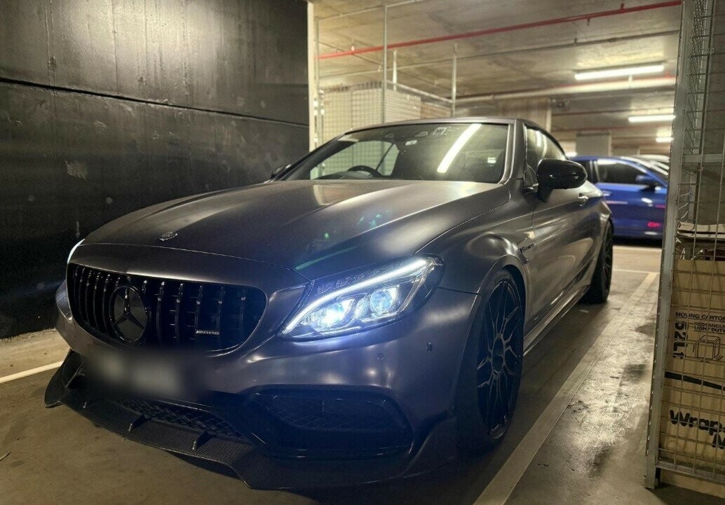 Mercedes Benz C-class image 4