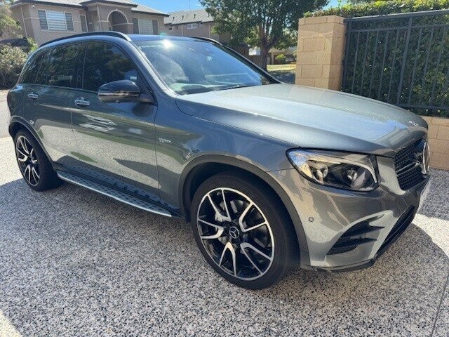 Mercedes Benz Glc-class image 2