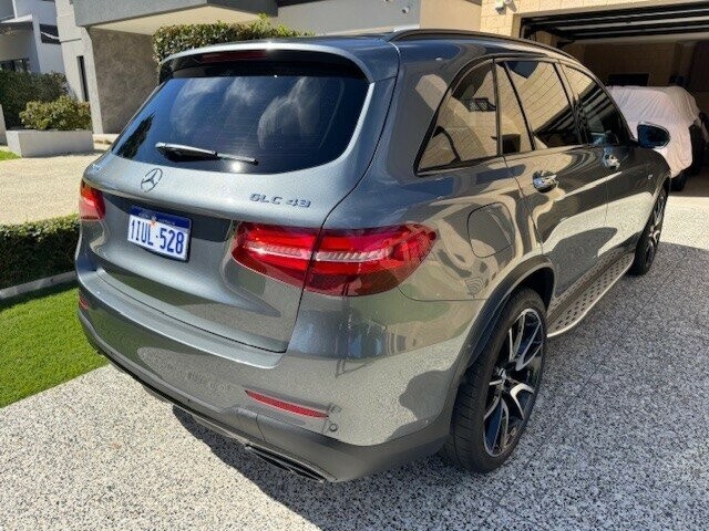 Mercedes Benz Glc-class image 3