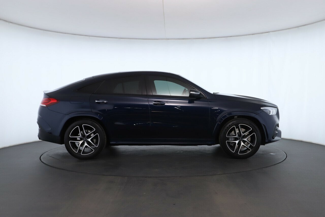 Mercedes Benz Gle-class image 3